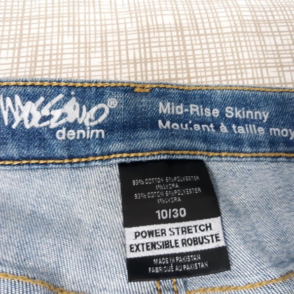 Mossimo Women's Skinny Jeans Size 10/30 Mid Rise Power Stretch Distressed Denim - Picture 6 of 10